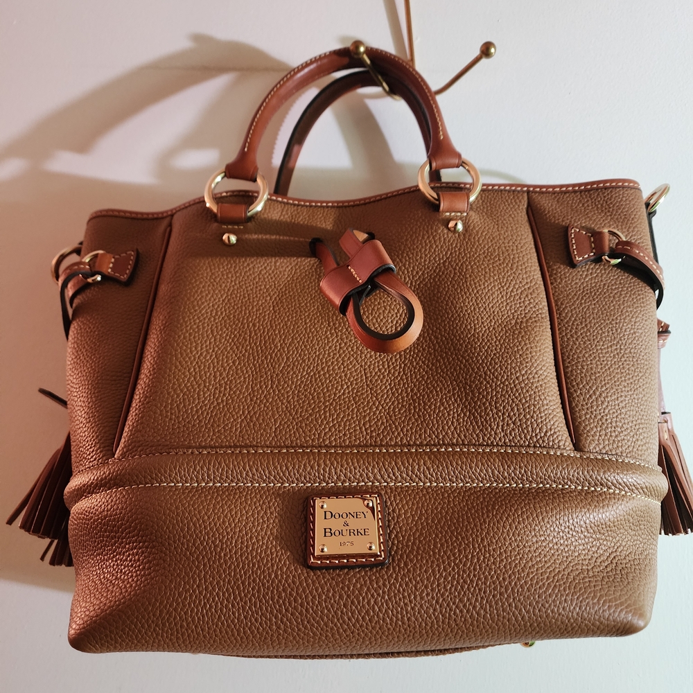 Dooney & Bourke Florentine Buckley Brown Leather Handbag - Picture 2 of 12